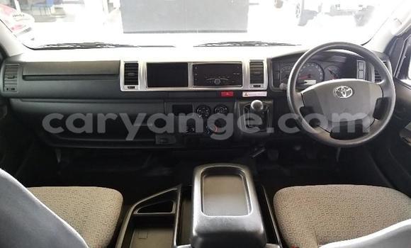 Acheter Occasion Voiture Toyota iQ Blanc à Windhoek, Namibie Acheter Occasion Voiture Toyota iQ Blanc à Windhoek, Namibie