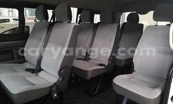 Acheter Occasion Voiture Toyota iQ Blanc à Windhoek, Namibie Acheter Occasion Voiture Toyota iQ Blanc à Windhoek, Namibie