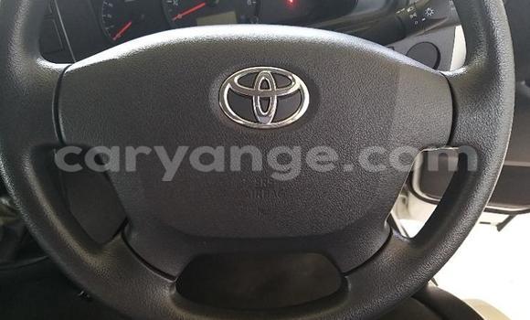 Acheter Occasion Voiture Toyota iQ Blanc à Windhoek, Namibie Acheter Occasion Voiture Toyota iQ Blanc à Windhoek, Namibie