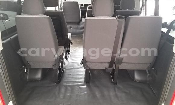 Acheter Occasion Voiture Toyota iQ Blanc à Windhoek, Namibie Acheter Occasion Voiture Toyota iQ Blanc à Windhoek, Namibie