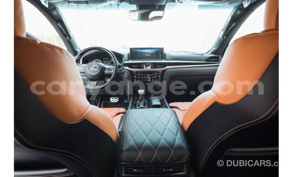Acheter Import Voiture Lexus LX Noir à Import - Dubai, Namibie Acheter Import Voiture Lexus LX Noir à Import - Dubai, Namibie