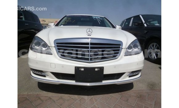 Buy Import Mercedes-Benz 190 White Car in Import - Dubai in Namibia Buy Import Mercedes-Benz 190 White Car in Import - Dubai in Namibia