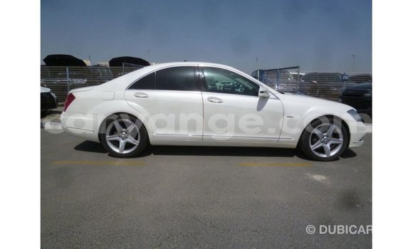Buy Import Mercedes-Benz 190 White Car in Import - Dubai in Namibia Buy Import Mercedes-Benz 190 White Car in Import - Dubai in Namibia