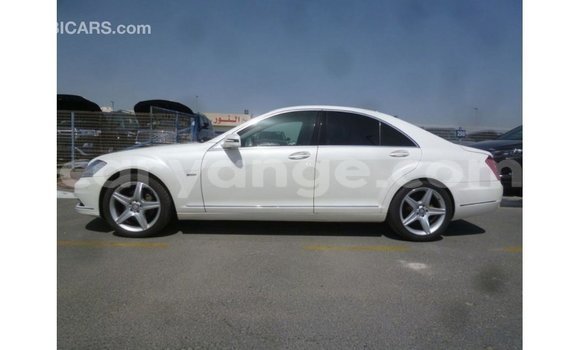 Buy Import Mercedes-Benz 190 White Car in Import - Dubai in Namibia Buy Import Mercedes-Benz 190 White Car in Import - Dubai in Namibia