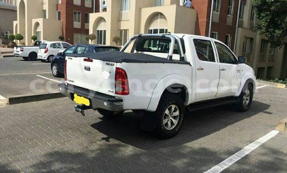 Buy Used Toyota Hilux White Car in Windhoek in Namibia Buy Used Toyota Hilux White Car in Windhoek in Namibia