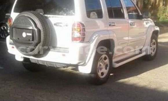 Acheter Occasion Voiture Jeep Grand Cherokee Blanc à Windhoek, Namibie