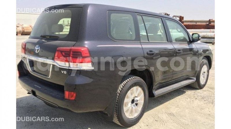 Big with watermark toyota land cruiser namibia import dubai 11620