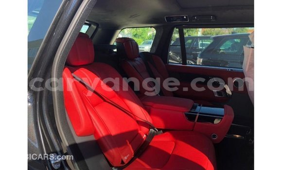 Acheter Import Voiture Land Rover Range Rover Noir à Import - Dubai, Namibie Acheter Import Voiture Land Rover Range Rover Noir à Import - Dubai, Namibie