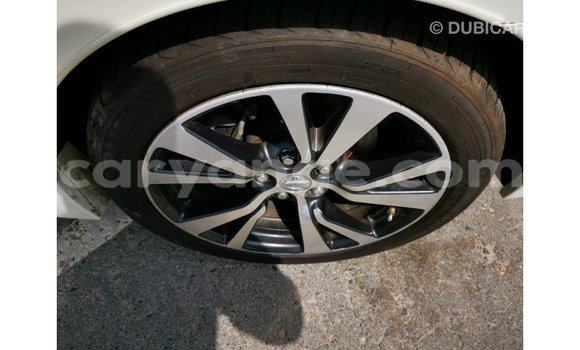 Acheter Import Voiture Nissan Maxima Blanc à Import - Dubai, Namibie Acheter Import Voiture Nissan Maxima Blanc à Import - Dubai, Namibie