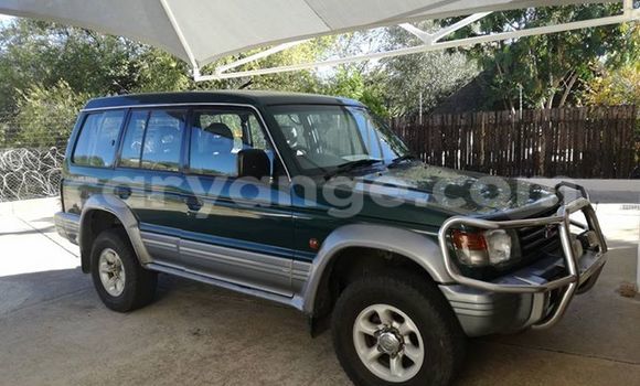 Buy Used Mitsubishi Pajero Green Car in Windhoek in Namibia