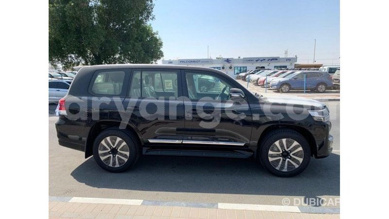 Big with watermark toyota land cruiser namibia import dubai 11634