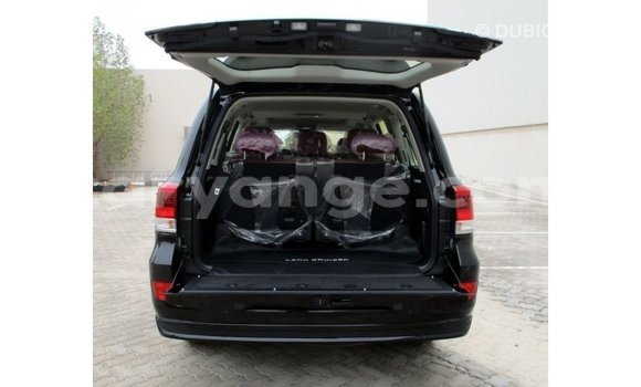 Buy Import Toyota Land Cruiser Black Car in Import - Dubai in Namibia Buy Import Toyota Land Cruiser Black Car in Import - Dubai in Namibia