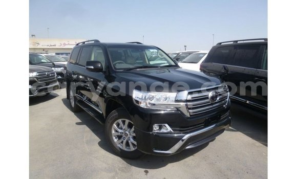 Acheter Import Voiture Toyota Land Cruiser Noir à Import - Dubai, Namibie Acheter Import Voiture Toyota Land Cruiser Noir à Import - Dubai, Namibie