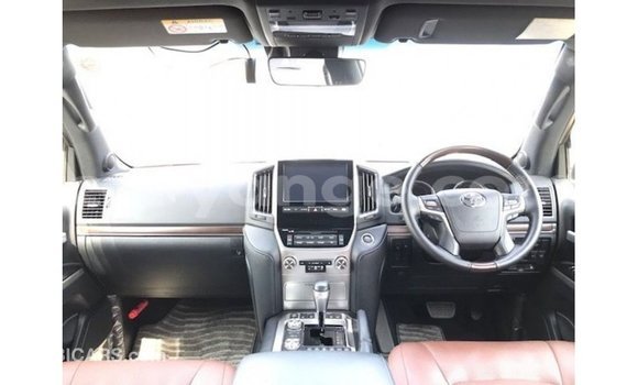 Acheter Import Voiture Toyota Land Cruiser Noir à Import - Dubai, Namibie Acheter Import Voiture Toyota Land Cruiser Noir à Import - Dubai, Namibie