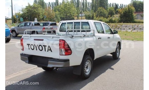 Buy Import Toyota Hilux White Car in Import - Dubai in Namibia Buy Import Toyota Hilux White Car in Import - Dubai in Namibia