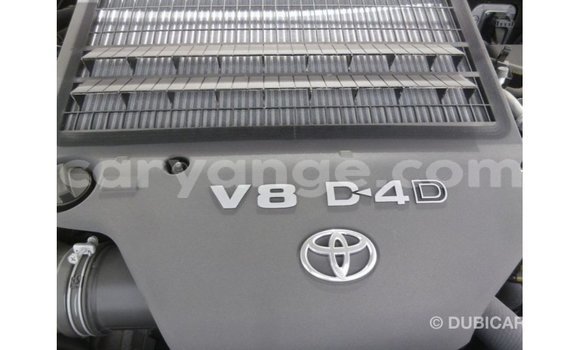 Acheter Import Voiture Toyota Land Cruiser Noir à Import - Dubai, Namibie Acheter Import Voiture Toyota Land Cruiser Noir à Import - Dubai, Namibie