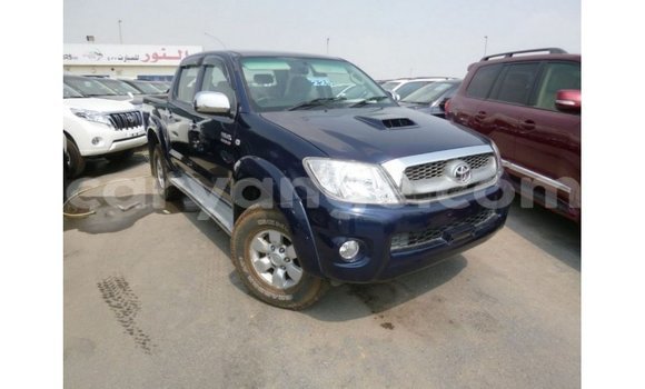 Acheter Import Voiture Toyota Hilux Bleu à Import - Dubai, Namibie Acheter Import Voiture Toyota Hilux Bleu à Import - Dubai, Namibie