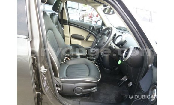 Acheter Import Voiture Mini Cooper Marron à Import - Dubai, Namibie Acheter Import Voiture Mini Cooper Marron à Import - Dubai, Namibie