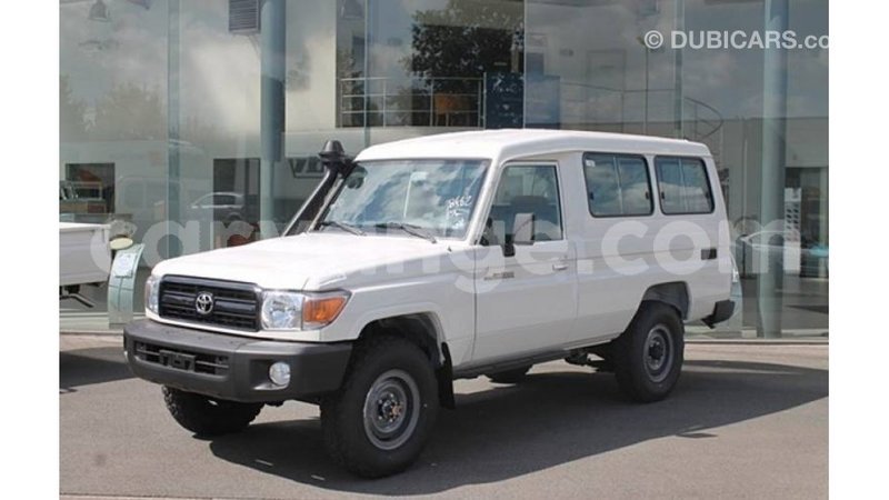 Big with watermark toyota land cruiser namibia import dubai 11671