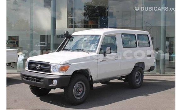 Buy Import Toyota Land Cruiser White Car in Import - Dubai in Namibia Buy Import Toyota Land Cruiser White Car in Import - Dubai in Namibia