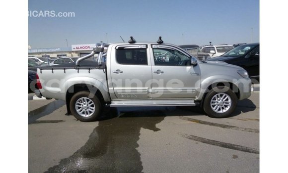 Acheter Import Voiture Toyota Hilux Autre à Import - Dubai, Namibie Acheter Import Voiture Toyota Hilux Autre à Import - Dubai, Namibie