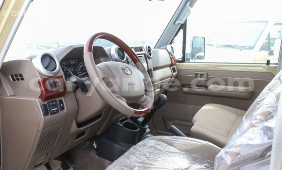 Buy Import Toyota Land Cruiser Beige Car in Import - Dubai in Namibia Buy Import Toyota Land Cruiser Beige Car in Import - Dubai in Namibia