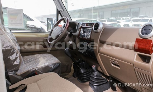 Buy Import Toyota Land Cruiser Beige Car in Import - Dubai in Namibia Buy Import Toyota Land Cruiser Beige Car in Import - Dubai in Namibia