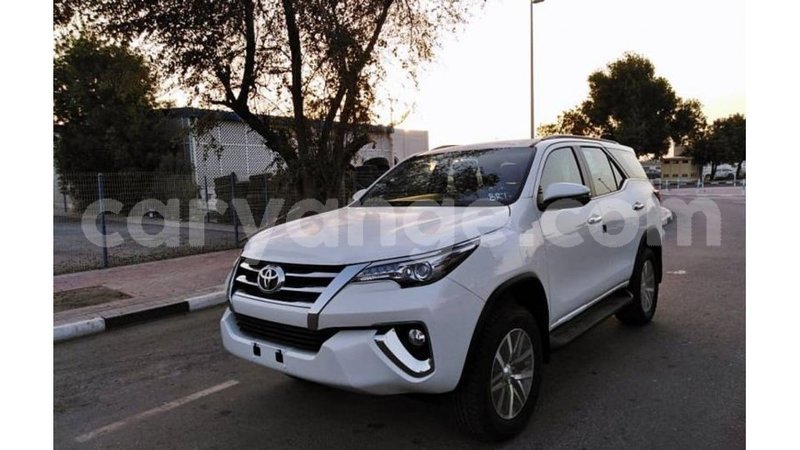 Big with watermark toyota fortuner namibia import dubai 11680