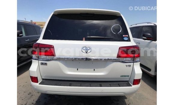 Buy Import Toyota Land Cruiser White Car in Import - Dubai in Namibia Buy Import Toyota Land Cruiser White Car in Import - Dubai in Namibia