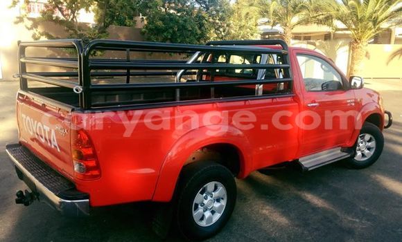 Acheter Occasion Voiture Toyota Hilux Rouge à Windhoek, Namibie Acheter Occasion Voiture Toyota Hilux Rouge à Windhoek, Namibie