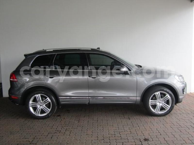 Big with watermark volkswagen touareg namibia windhoek 11690