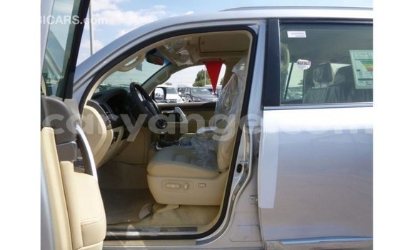 Acheter Import Voiture Toyota Land Cruiser Autre à Import - Dubai, Namibie Acheter Import Voiture Toyota Land Cruiser Autre à Import - Dubai, Namibie