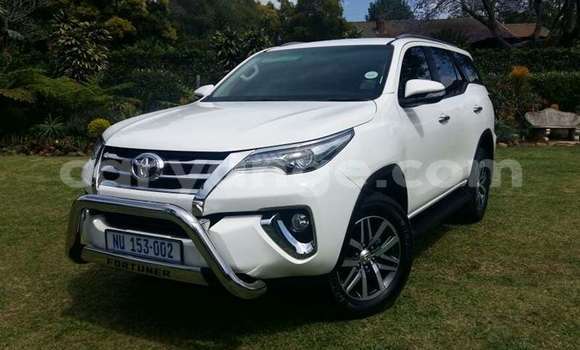 Buy Used Toyota Fortuner White Car in Windhoek in Namibia Buy Used Toyota Fortuner White Car in Windhoek in Namibia
