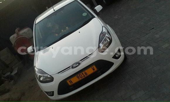 Buy Used Ford Club Wagon White Car in Windhoek in Namibia Buy Used Ford Club Wagon White Car in Windhoek in Namibia