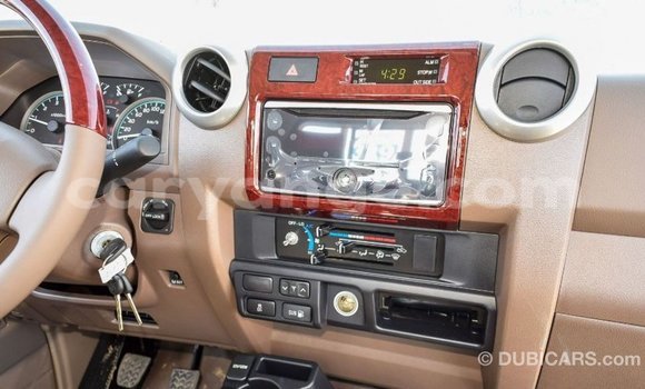 Buy Import Toyota Land Cruiser Beige Car in Import - Dubai in Namibia Buy Import Toyota Land Cruiser Beige Car in Import - Dubai in Namibia