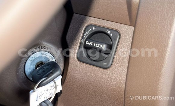 Buy Import Toyota Land Cruiser Beige Car in Import - Dubai in Namibia Buy Import Toyota Land Cruiser Beige Car in Import - Dubai in Namibia