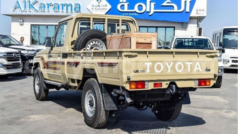 Big with watermark toyota land cruiser namibia import dubai 11707