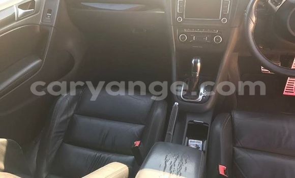 Acheter Occasion Voiture Volkswagen Golf Rouge à Windhoek, Namibie Acheter Occasion Voiture Volkswagen Golf Rouge à Windhoek, Namibie