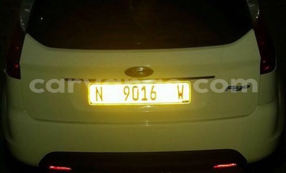 Buy Used Ford Club Wagon White Car in Windhoek in Namibia Buy Used Ford Club Wagon White Car in Windhoek in Namibia