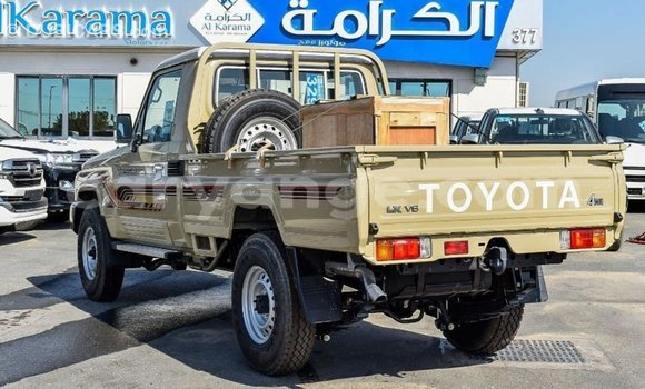 Buy Import Toyota Land Cruiser Beige Car in Import - Dubai in Namibia Buy Import Toyota Land Cruiser Beige Car in Import - Dubai in Namibia