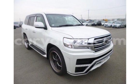 Buy Import Toyota Land Cruiser White Car in Import - Dubai in Namibia Buy Import Toyota Land Cruiser White Car in Import - Dubai in Namibia