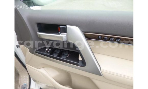 Buy Import Toyota Land Cruiser White Car in Import - Dubai in Namibia Buy Import Toyota Land Cruiser White Car in Import - Dubai in Namibia