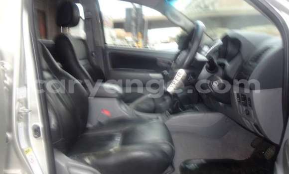 Acheter Occasion Voiture Toyota Hilux Gris à Windhoek, Namibie Acheter Occasion Voiture Toyota Hilux Gris à Windhoek, Namibie