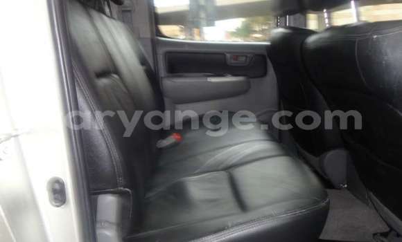 Acheter Occasion Voiture Toyota Hilux Gris à Windhoek, Namibie Acheter Occasion Voiture Toyota Hilux Gris à Windhoek, Namibie