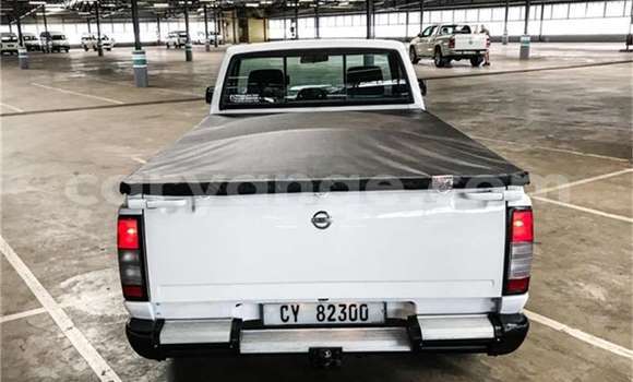 Buy Used Nissan NP 300 White Car in Windhoek in Namibia Buy Used Nissan NP 300 White Car in Windhoek in Namibia