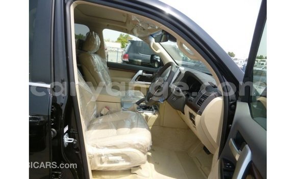 Buy Import Toyota Land Cruiser Black Car in Import - Dubai in Namibia Buy Import Toyota Land Cruiser Black Car in Import - Dubai in Namibia