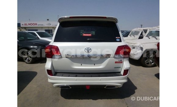 Buy Import Toyota Land Cruiser White Car in Import - Dubai in Namibia Buy Import Toyota Land Cruiser White Car in Import - Dubai in Namibia