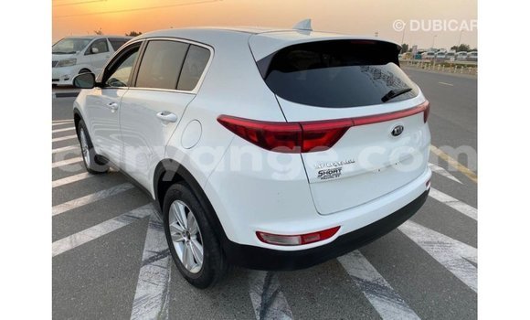 Acheter Import Voiture Kia Sportage Blanc à Import - Dubai, Namibie Acheter Import Voiture Kia Sportage Blanc à Import - Dubai, Namibie