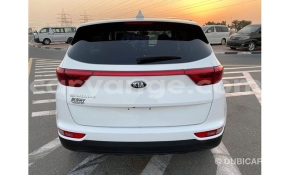 Acheter Import Voiture Kia Sportage Blanc à Import - Dubai, Namibie Acheter Import Voiture Kia Sportage Blanc à Import - Dubai, Namibie