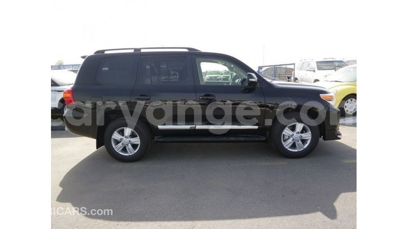 Big with watermark toyota land cruiser namibia import dubai 11740